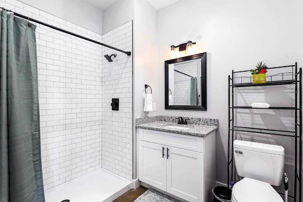 Brand New Condo Near Downtown Nash W Washer Dryer Nashville Exterior photo