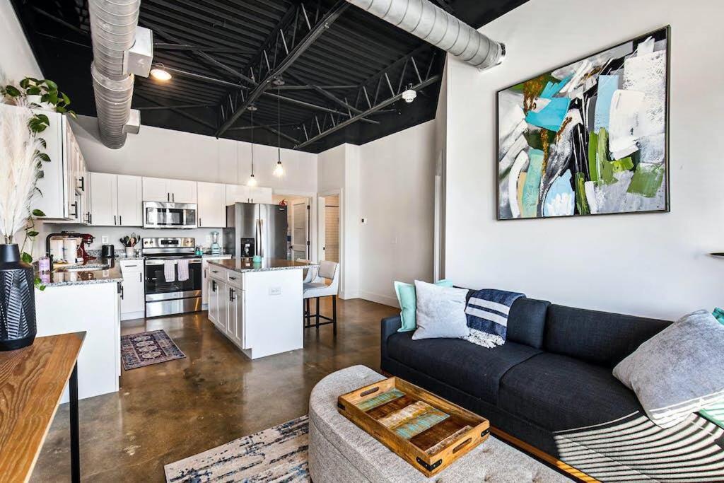 Brand New Condo Near Downtown Nash W Washer Dryer Nashville Exterior photo