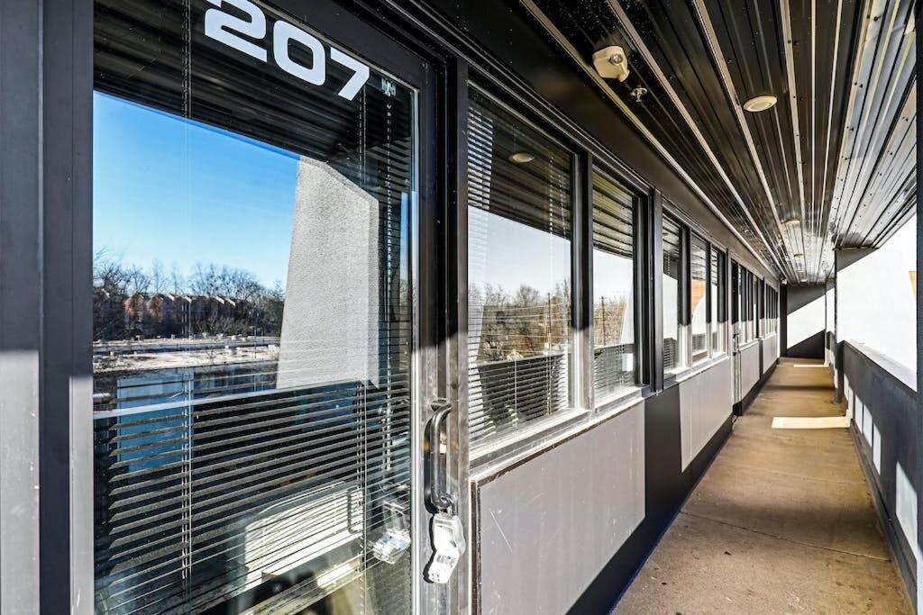 Brand New Condo Near Downtown Nash W Washer Dryer Nashville Exterior photo